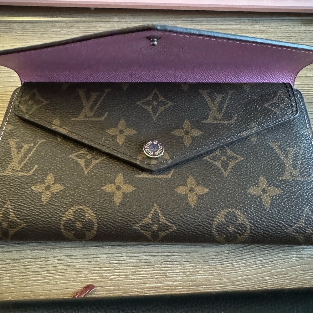 Fashion wallet